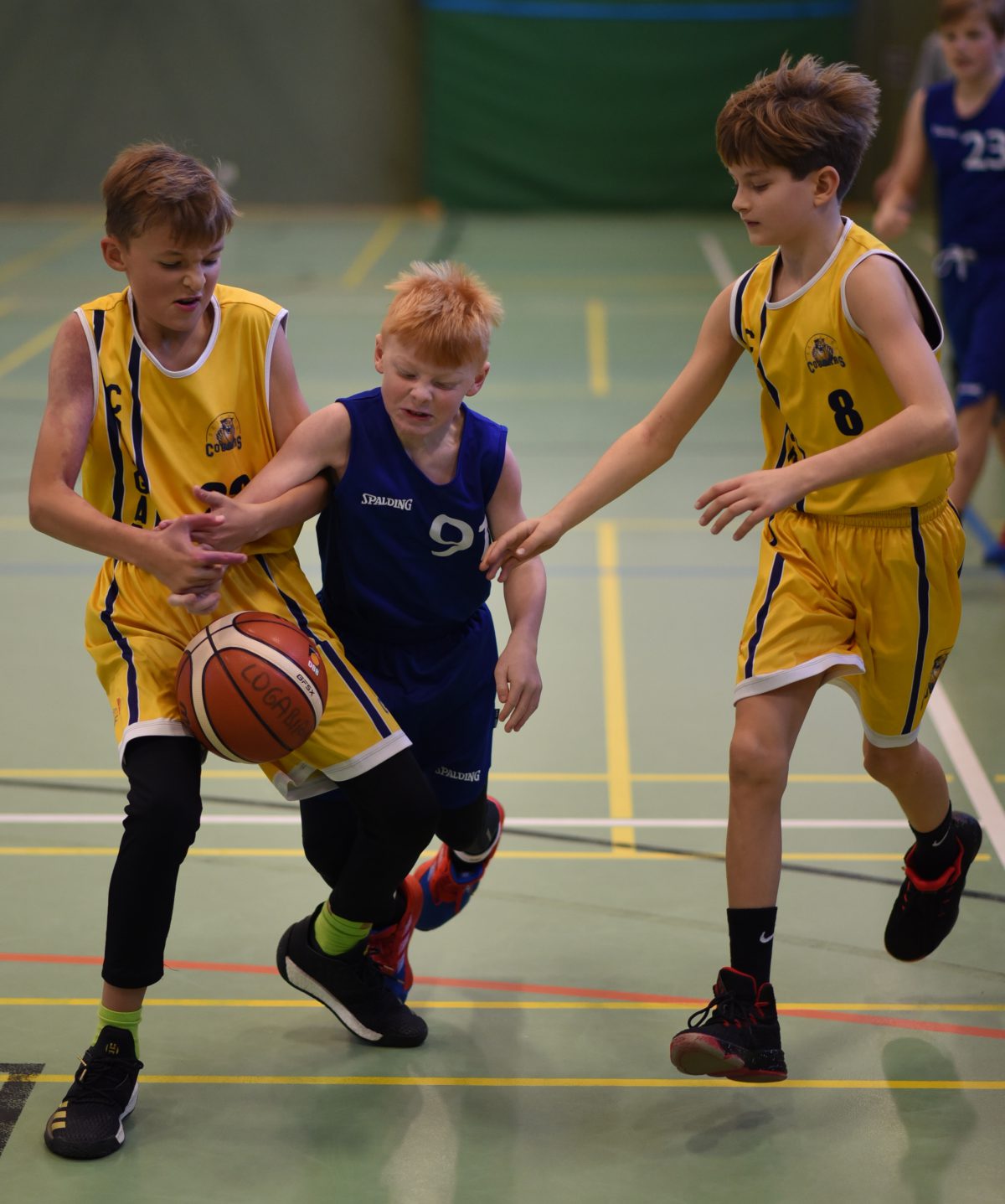 62:54 – Englische Gäste unterliegen Fortunas U13 knapp