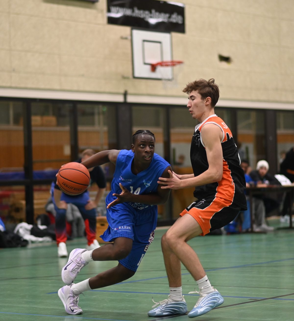 U18-Team Ostfriesland feiert Kantersieg gegen den SV Brake