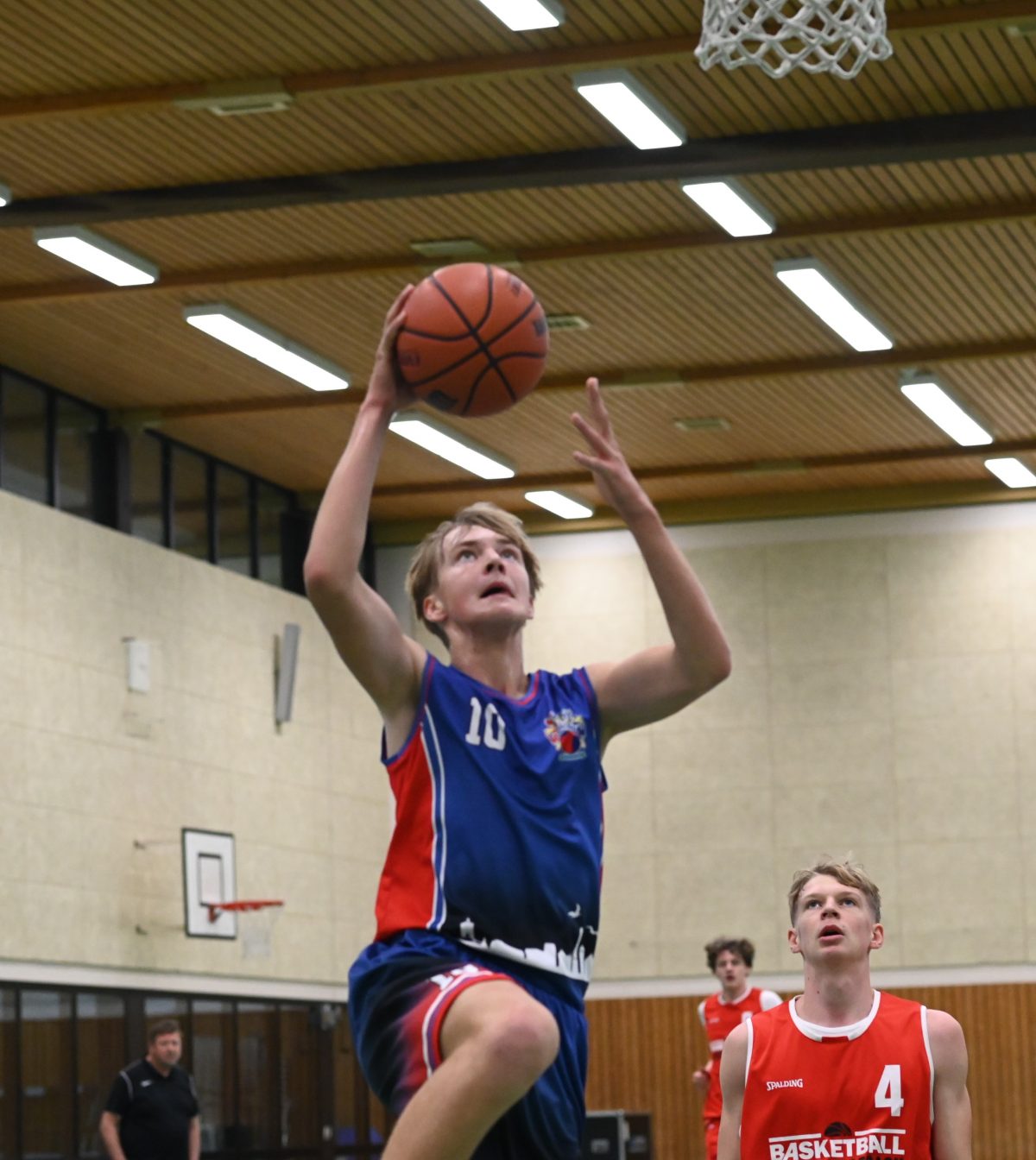 Nervenstark zum Heimsieg – U18 des Team Ostfriesland triumphiert im Basketballkrimi über OTB