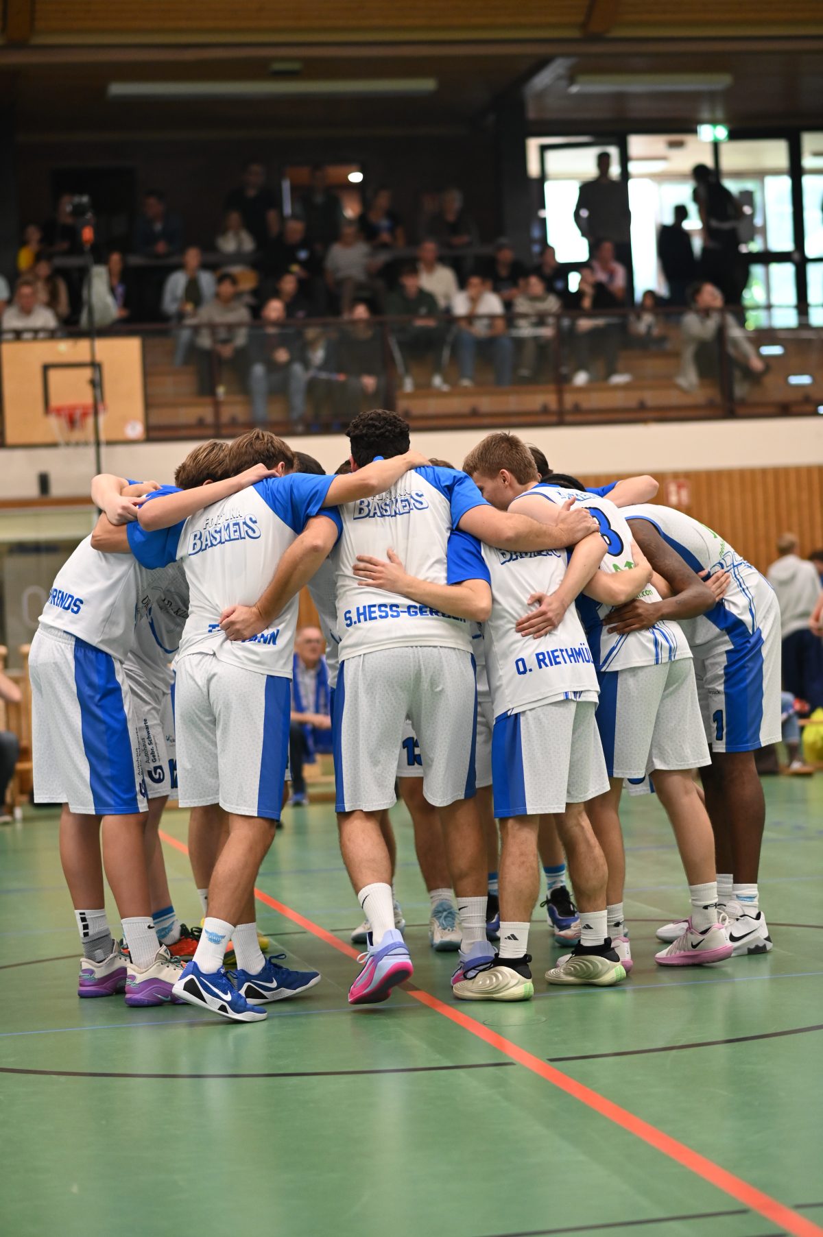 Logabirum empfängt den Top-Favoriten